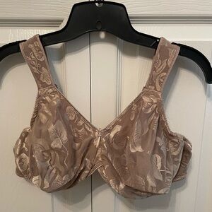 Wacoal awareness underwire bra - 42D